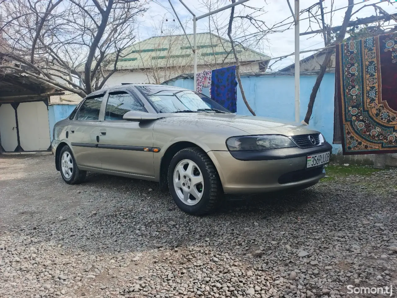 Opel Vectra B 1996 · 1.6 MT