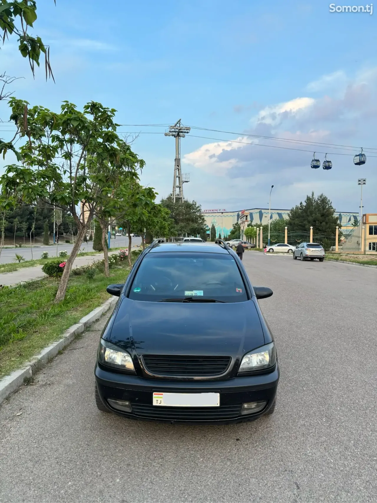 Opel Zafira 2000 · 1.8 MT