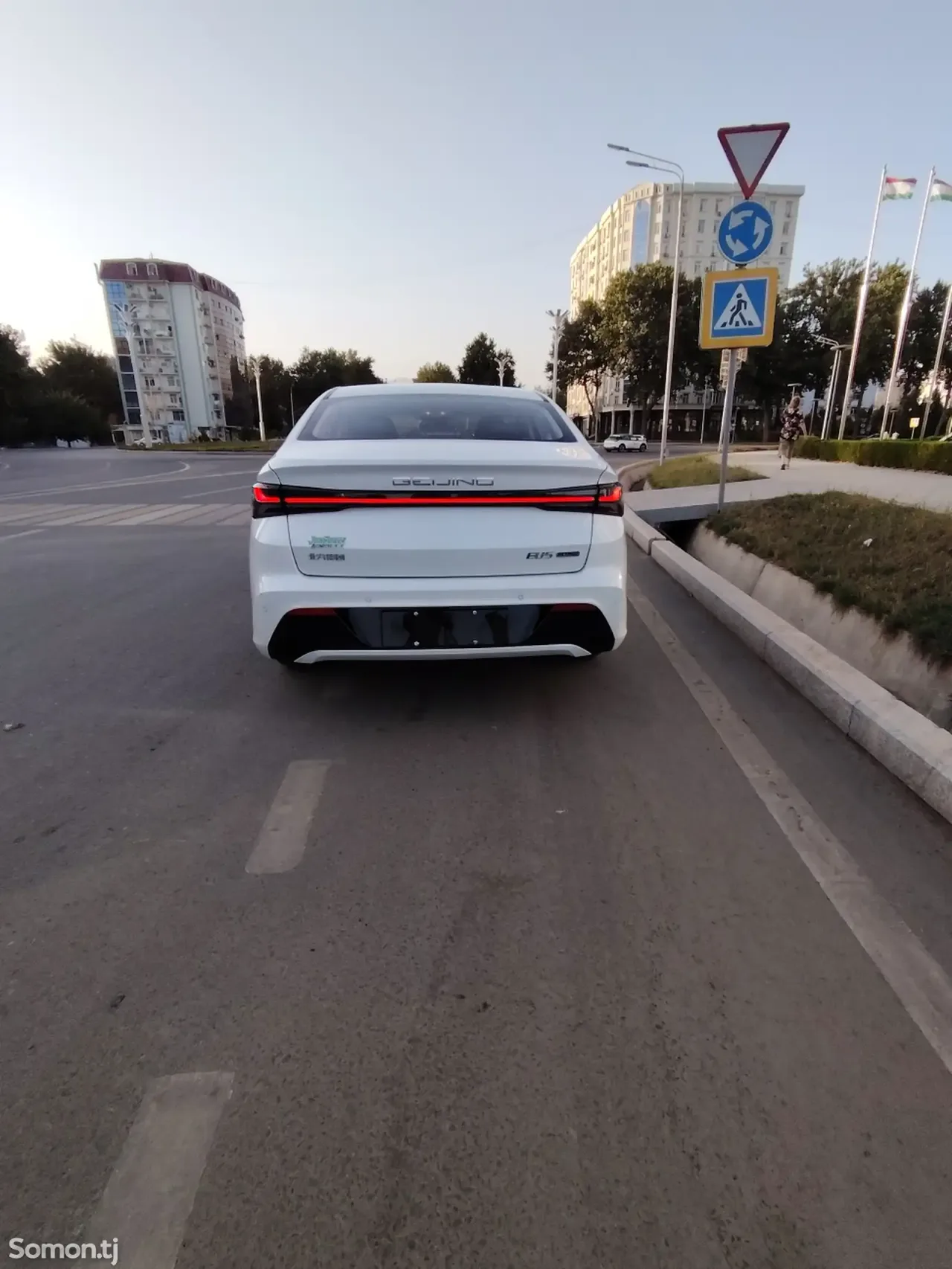 Beijing U5 2025 · 2.0 AT