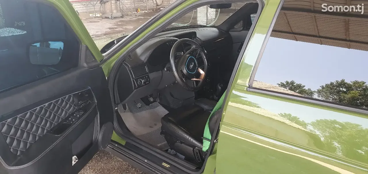 Lada (ВАЗ) Priora 2013 · 1.8 MT