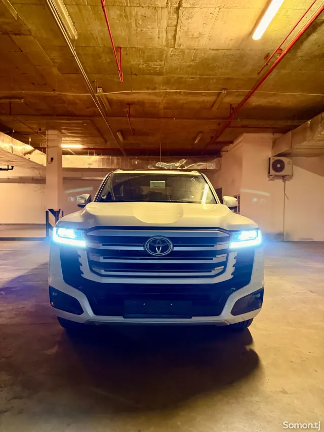 Toyota Land Cruiser 2026 · 3.5 AT