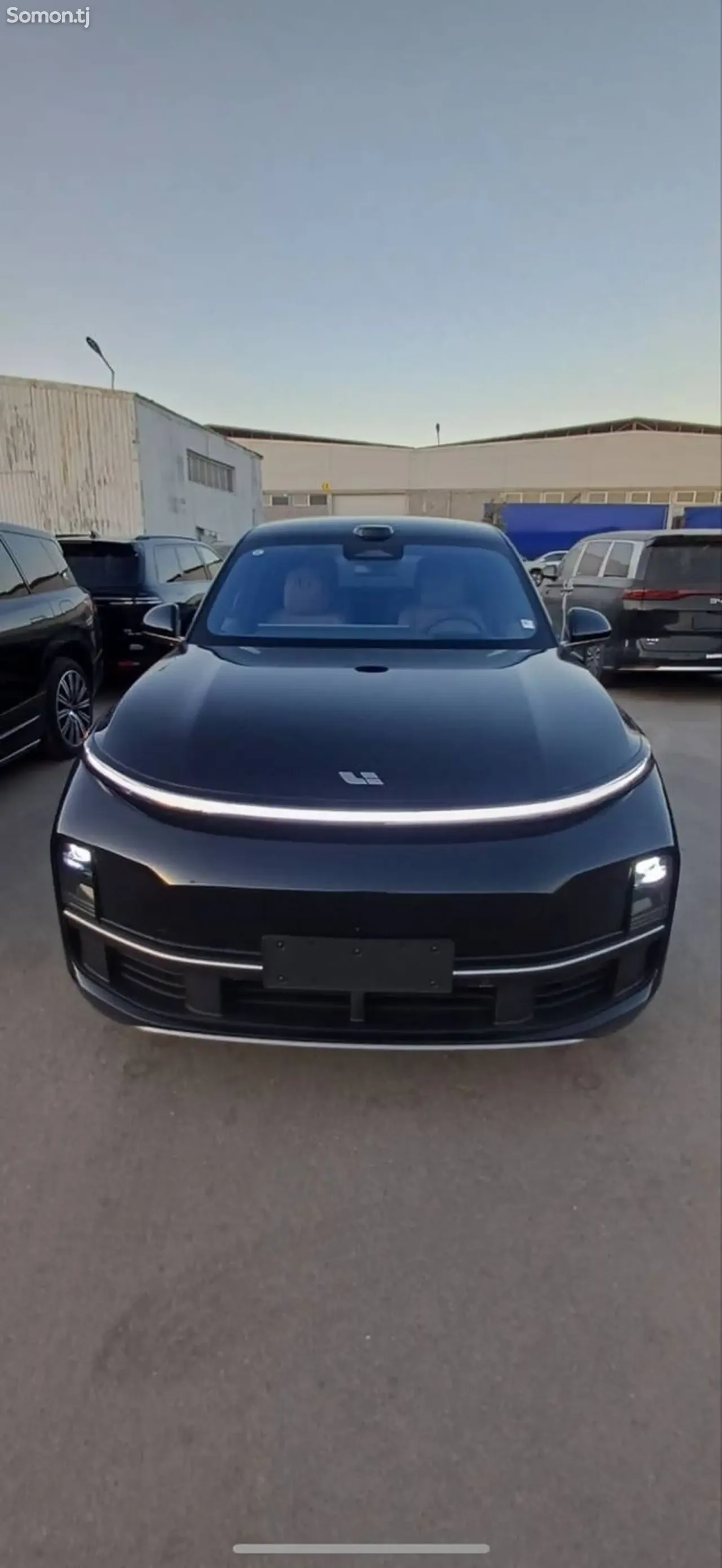 Li Auto (Lixiang) L9 2025 · 4.0 AMT