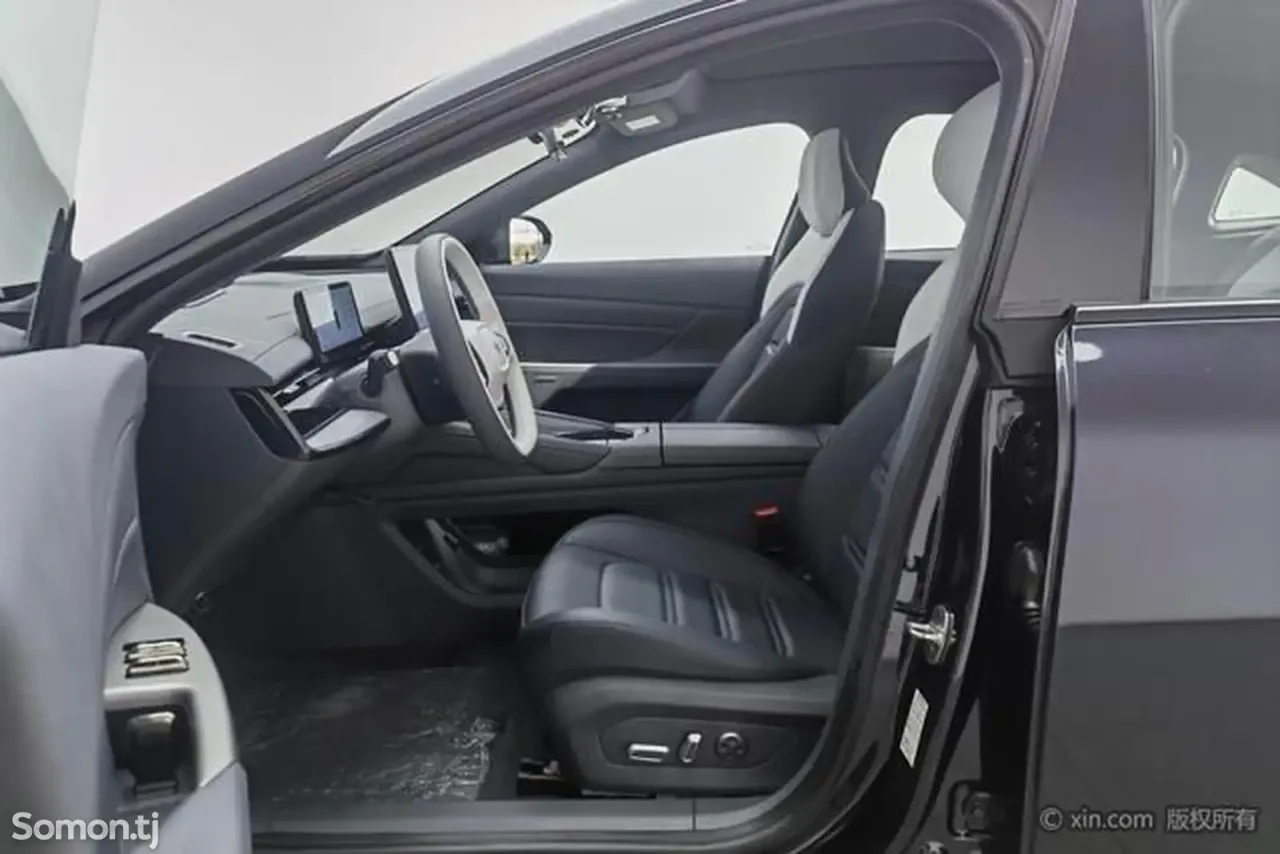 Dongfeng EN 007 2025 · 1.5 AT