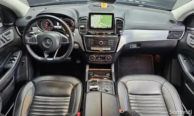 Mercedes-Benz GLE class 2017 · 3.5 AT