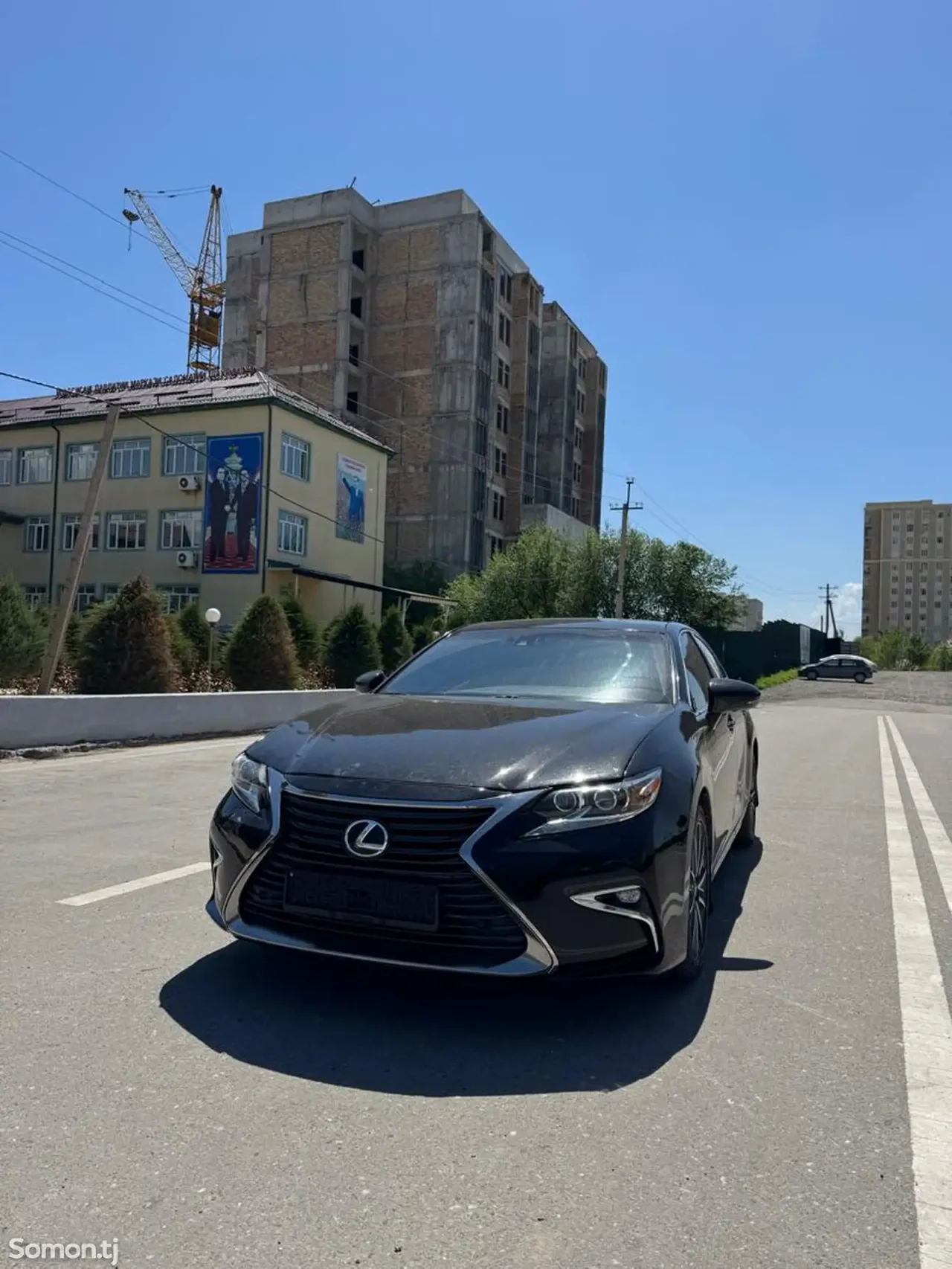Lexus ES series 2013 · 2.5 AT