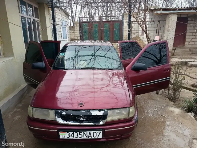Opel Vectra A 1994 · MT