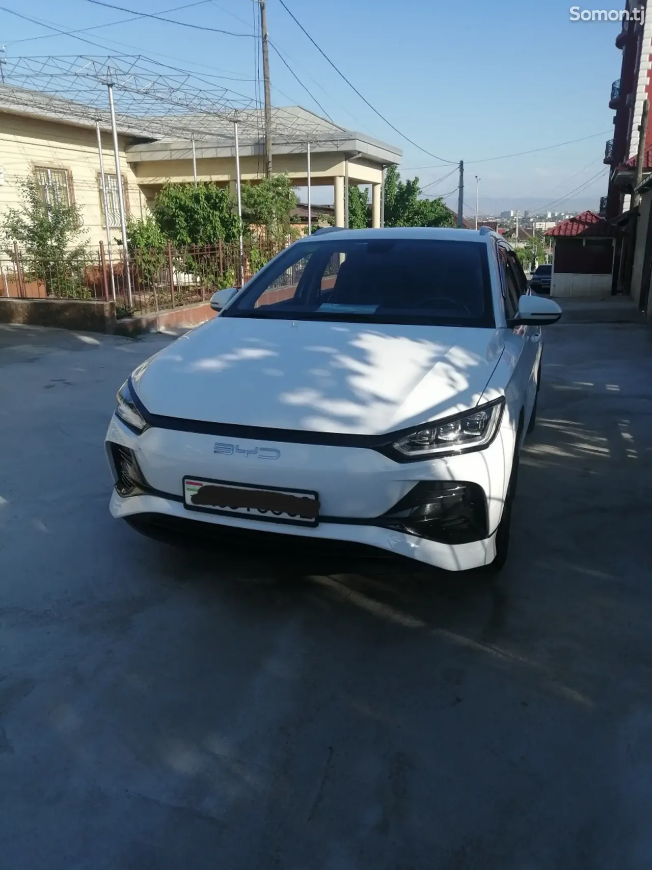 BYD E2 2024 · 1.0 AT