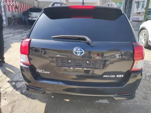 Toyota Fielder 2014 · 1.5 AT