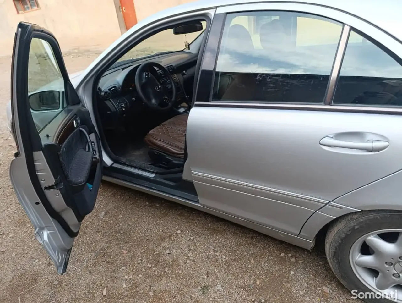Mercedes-Benz C class 2000 · 1.8 AT