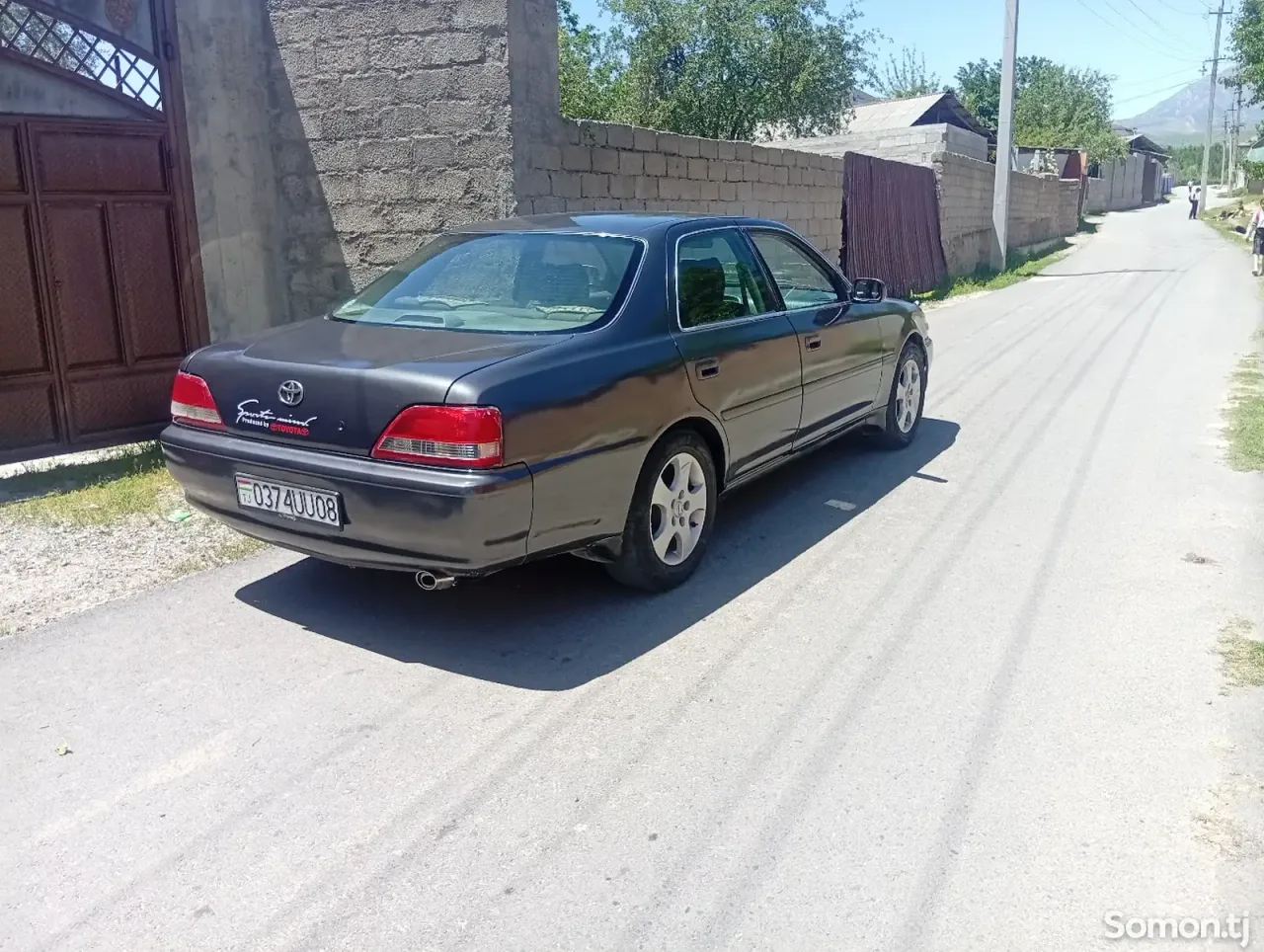 Toyota Cresta 1998 · 2.5 AT