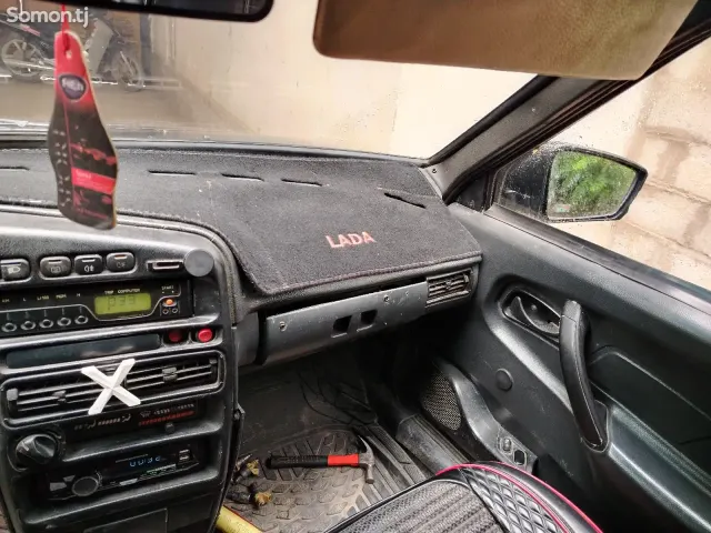 Lada (ВАЗ) 2114 2004 · 1.5 MT