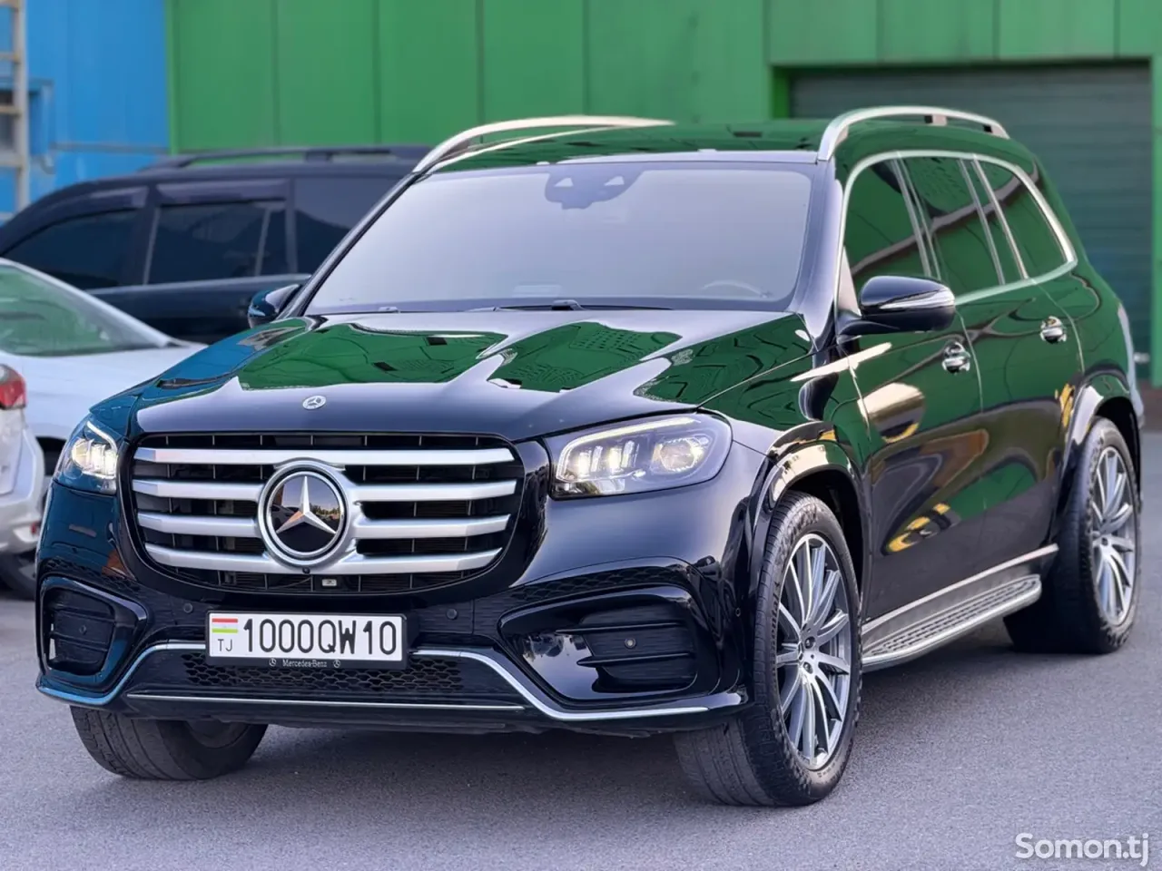 Mercedes-Benz GLS 2023 · 5.8 AT