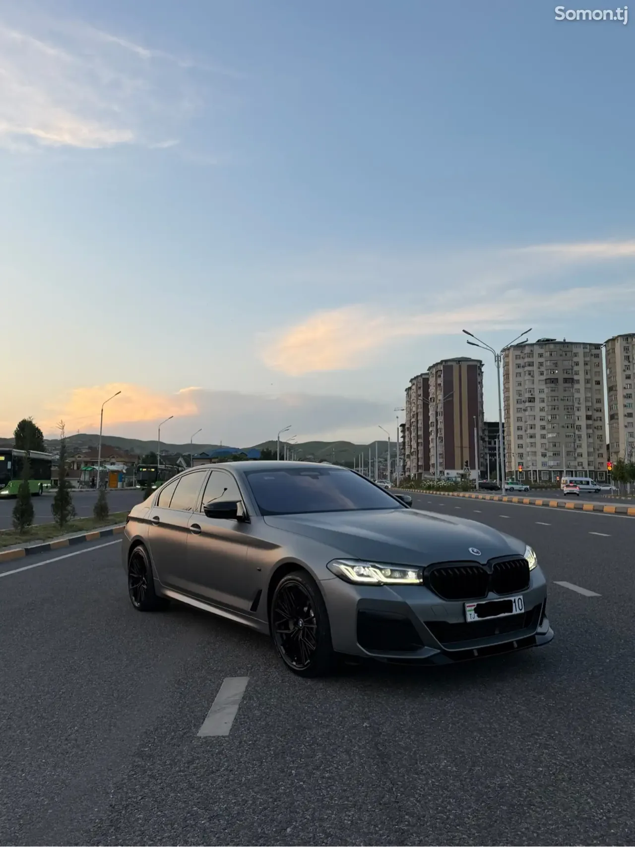 BMW 5 series 2023 · 2.0 AT