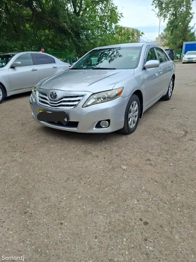 Toyota Camry 2009 · 2.4 AT