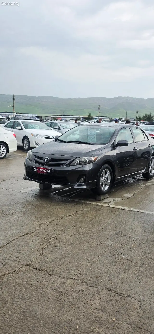 Toyota Corolla 2013 · 1.8 AT