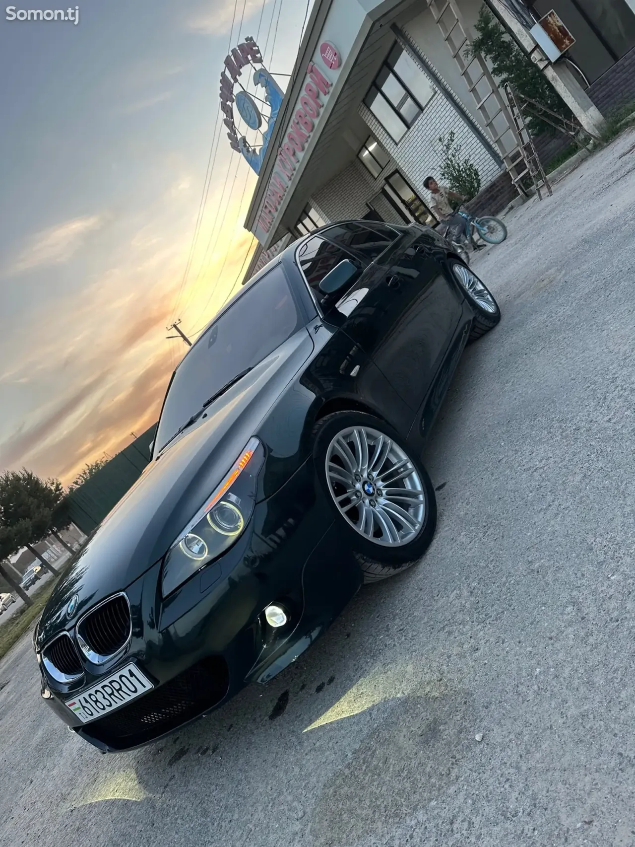 BMW 5 series 2004 · 3.0 AT