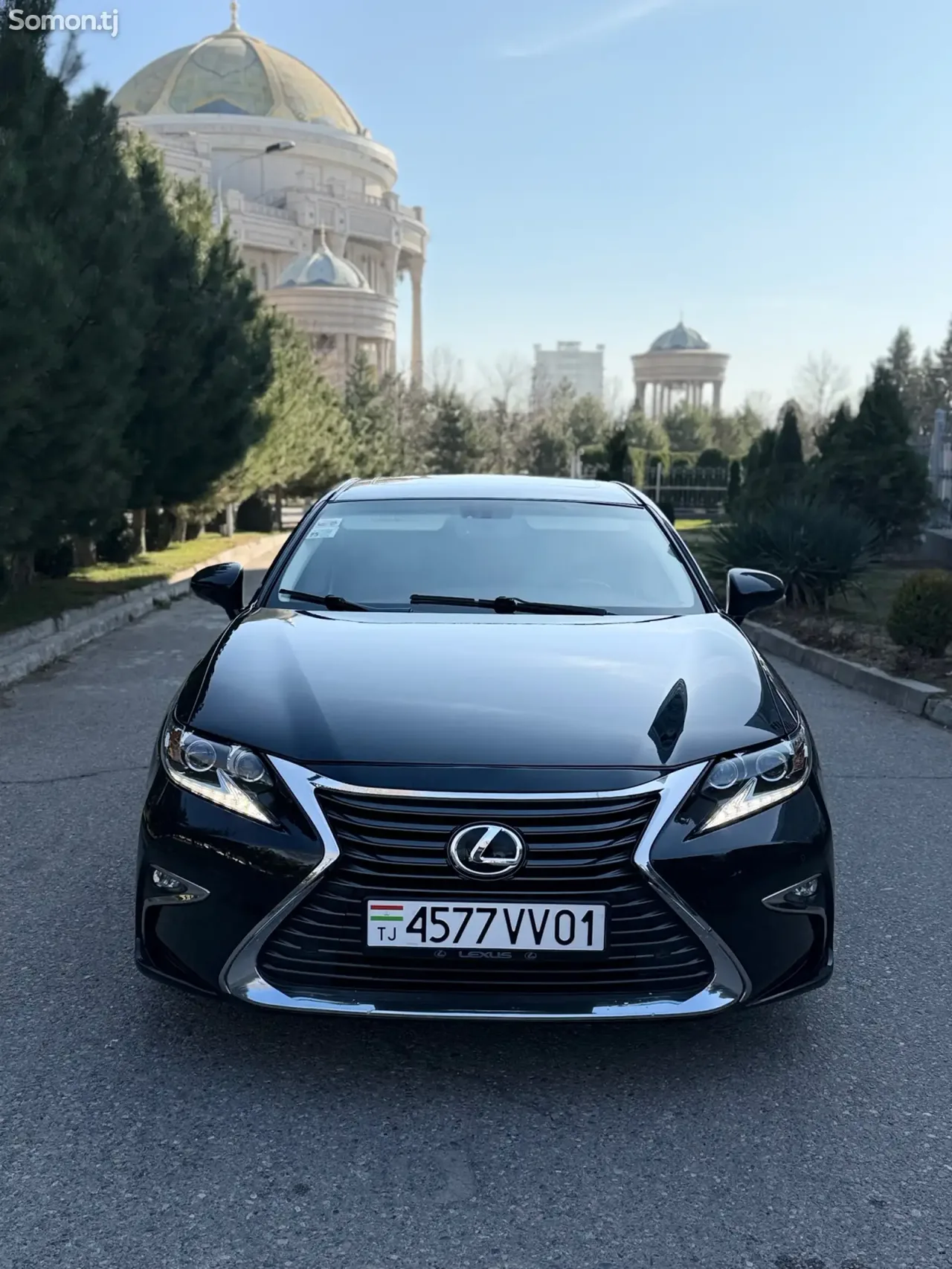 Lexus ES series 2017 · 2.5 AT