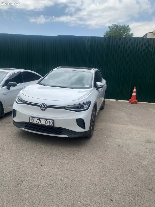 Volkswagen ID.4 2025 · AT