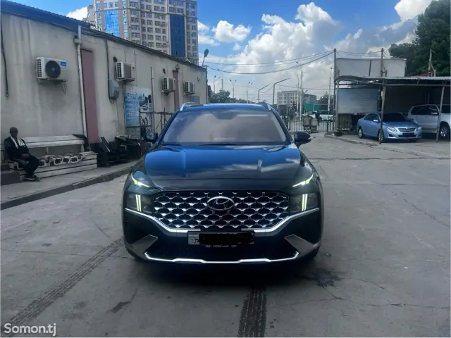 Hyundai Santa Fe 2022 · 2.5 AT