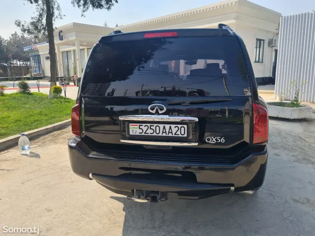 Infiniti QX series 2005 · 5.6 AT