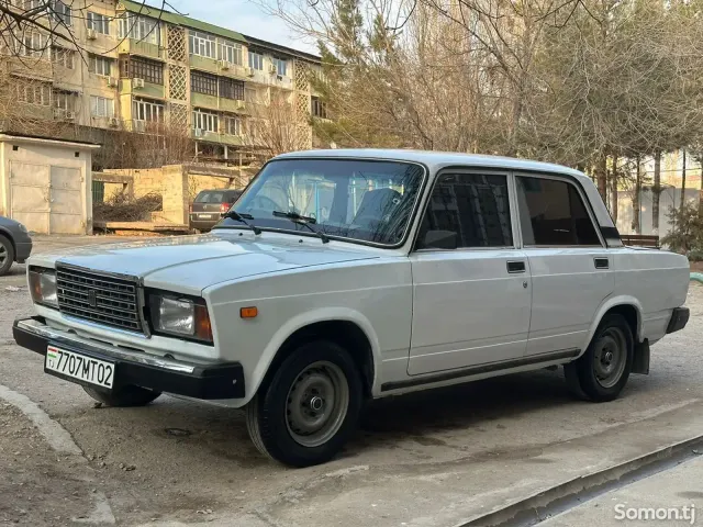 Lada (ВАЗ) 2107 2008 · 1.7 MT