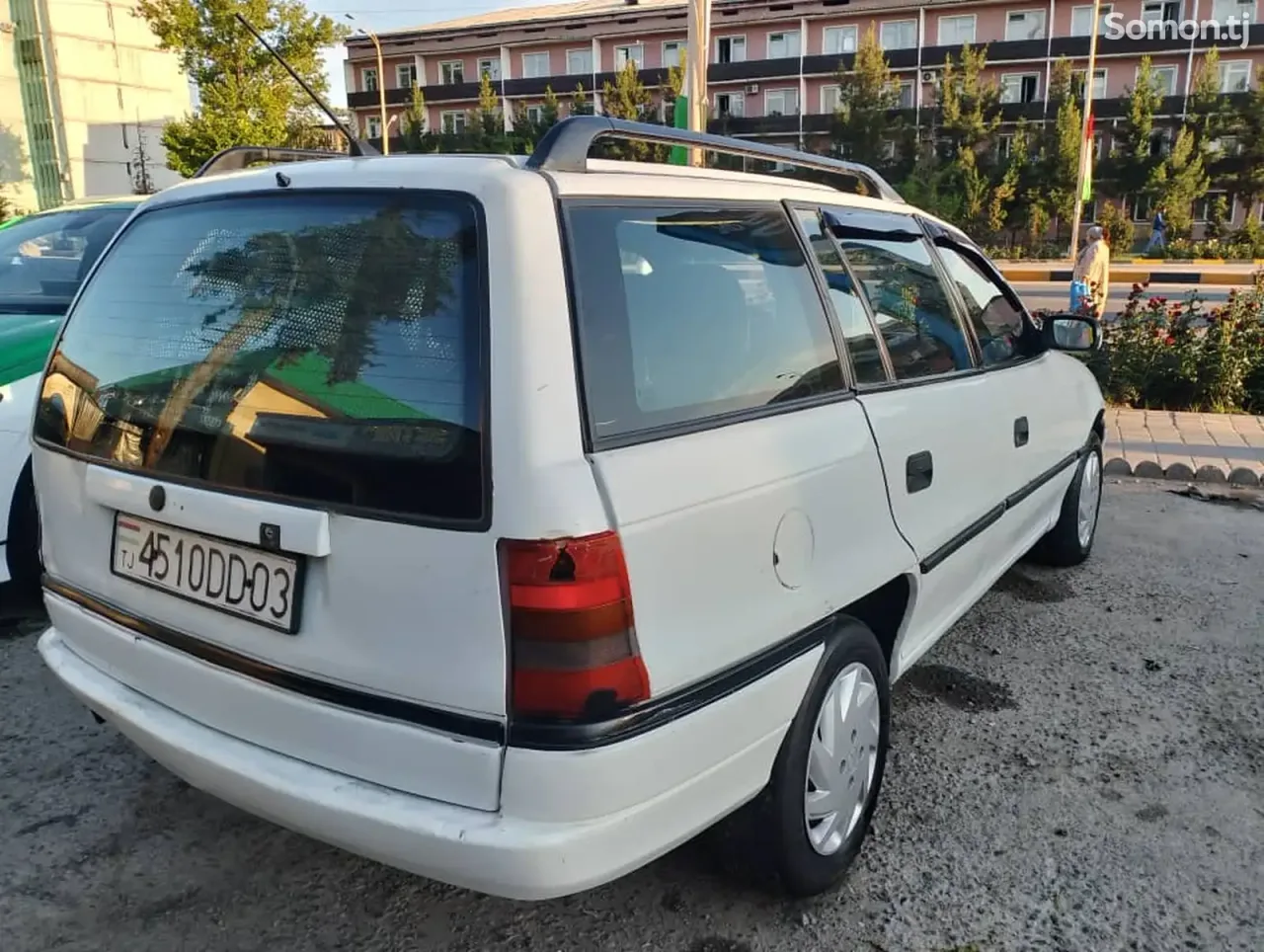 Opel Astra F 1996 · 1.6 MT