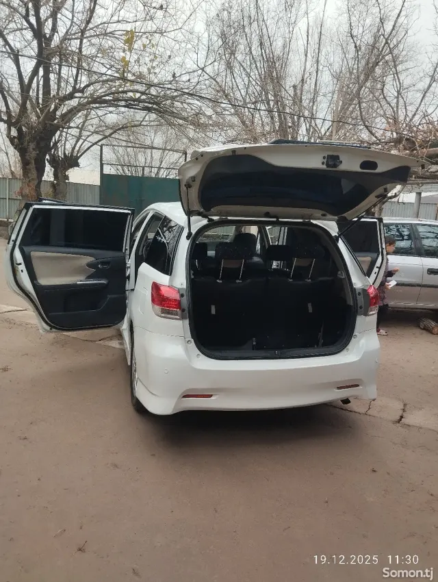 Toyota Wish 2009 · 1.8 AT
