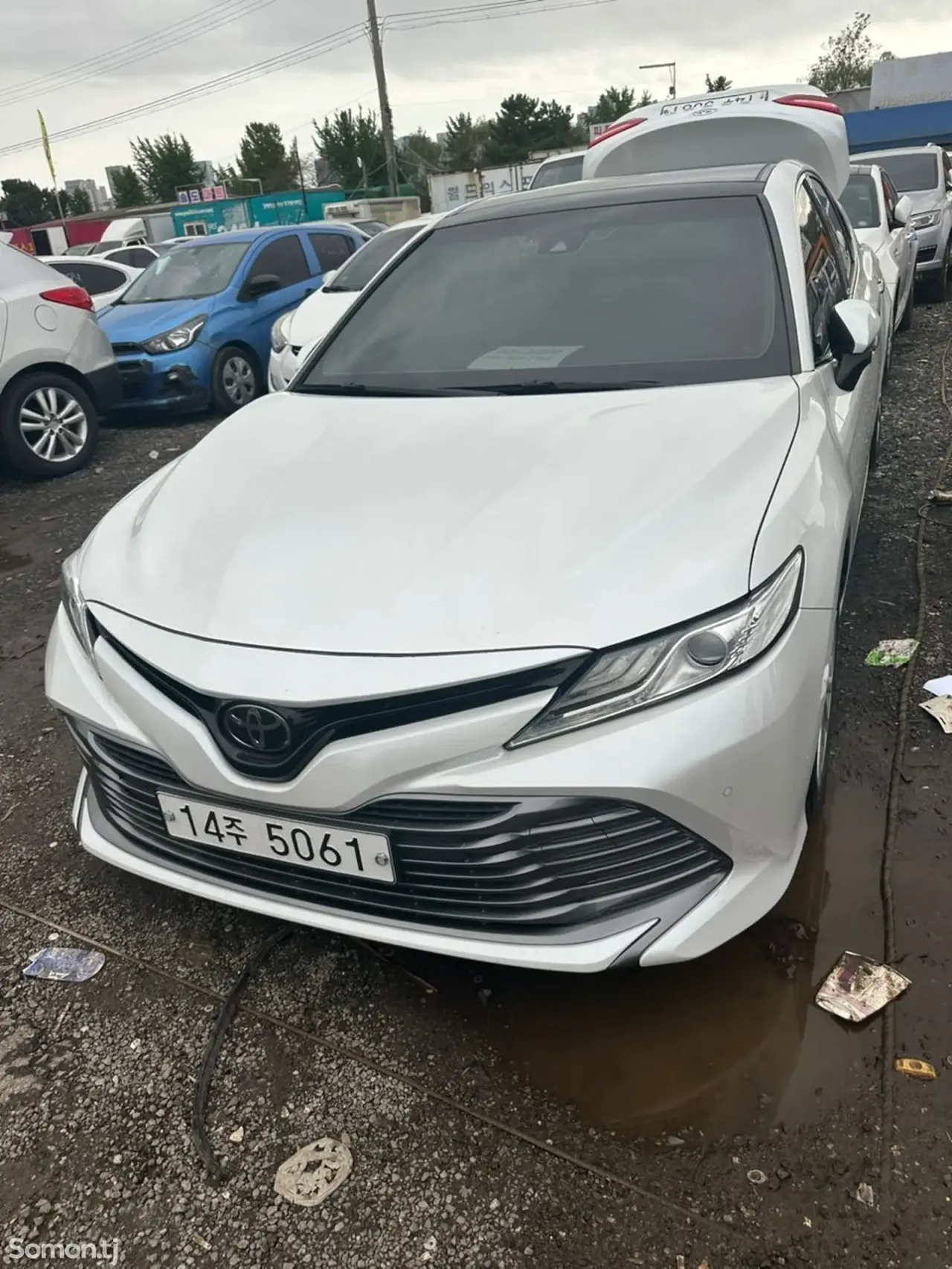 Toyota Camry 2018 · 2.5 AT