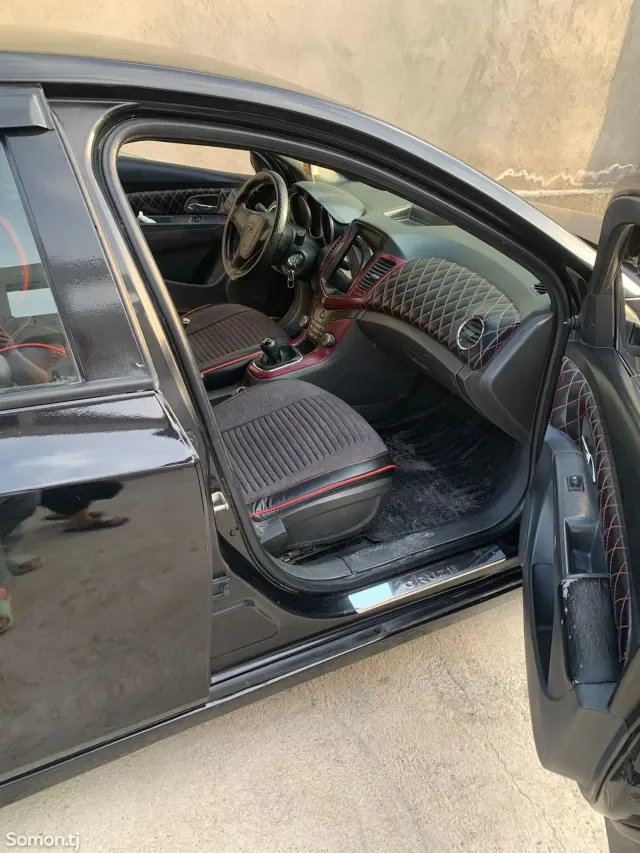 Chevrolet Corsa 2009 · 1.8 MT