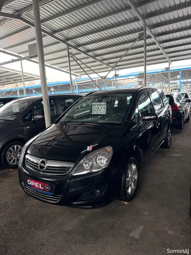 Opel Zafira 2014 · 1.8 MT