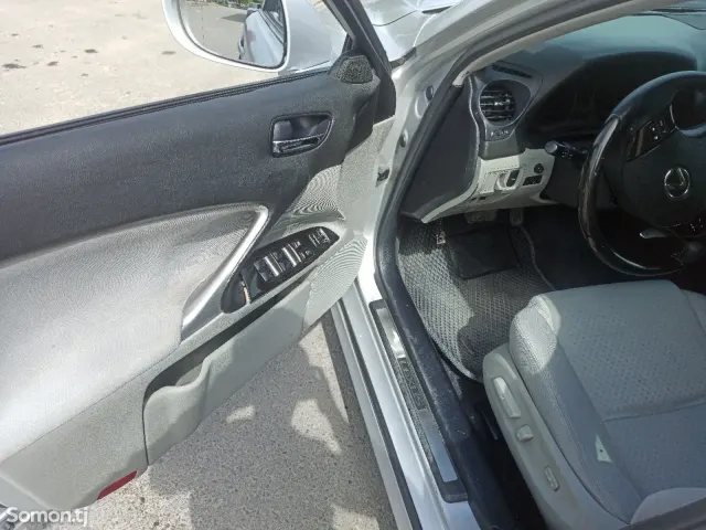 Lexus IS series 2007 · 2.5 AT