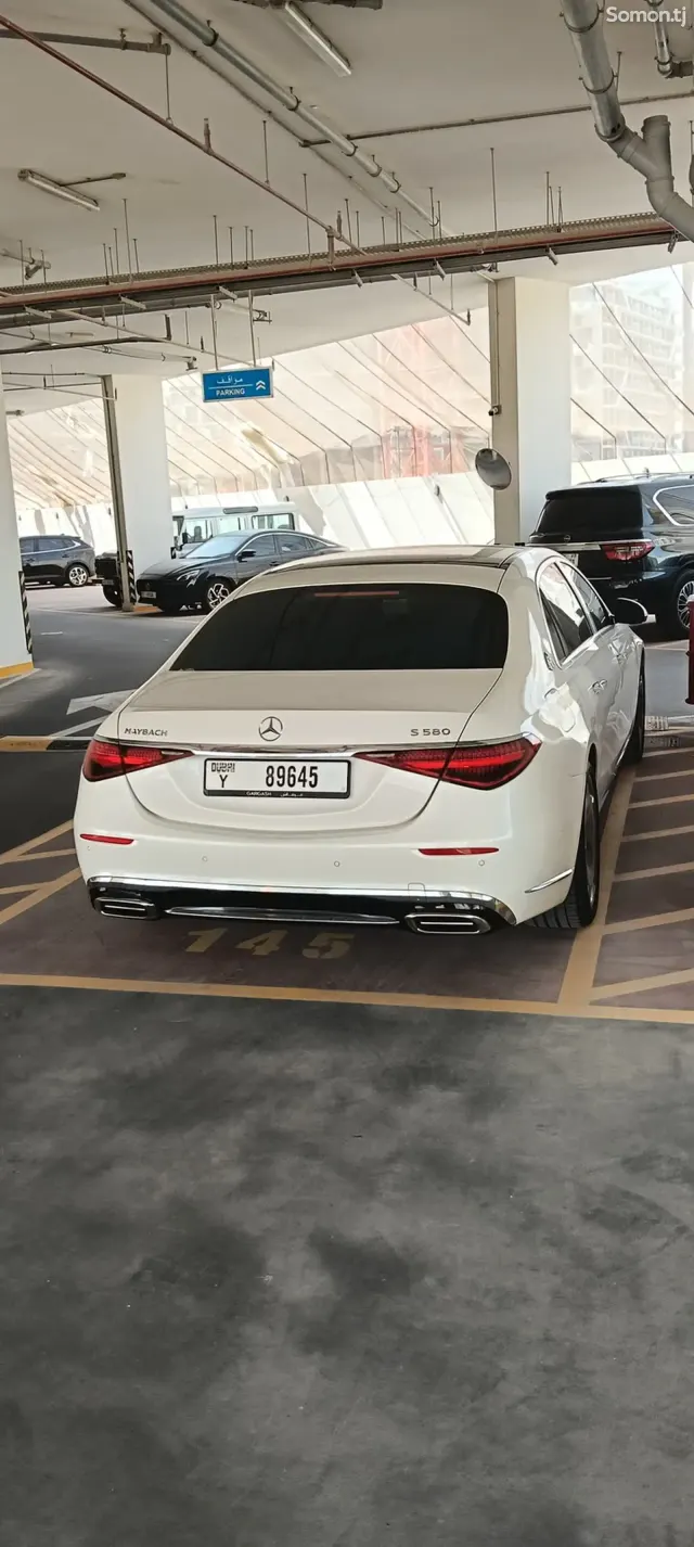 Mercedes-Benz S class 2022 · 4.0 AT