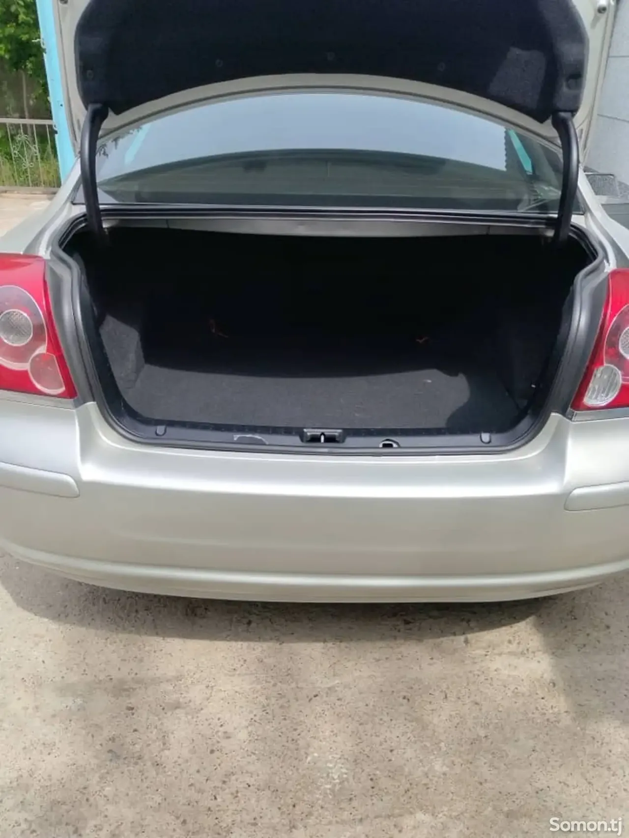Toyota Avensis 2007 · 1.6 MT