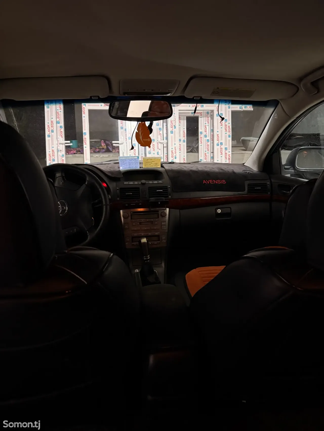 Toyota Avensis 2006 · 1.8 MT
