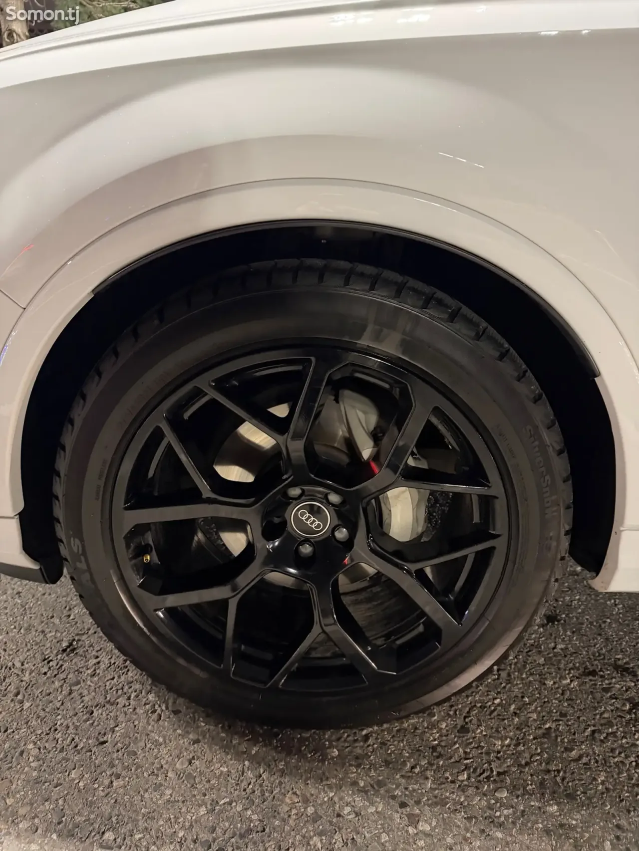Audi Q7 2025 · 4.0 AT