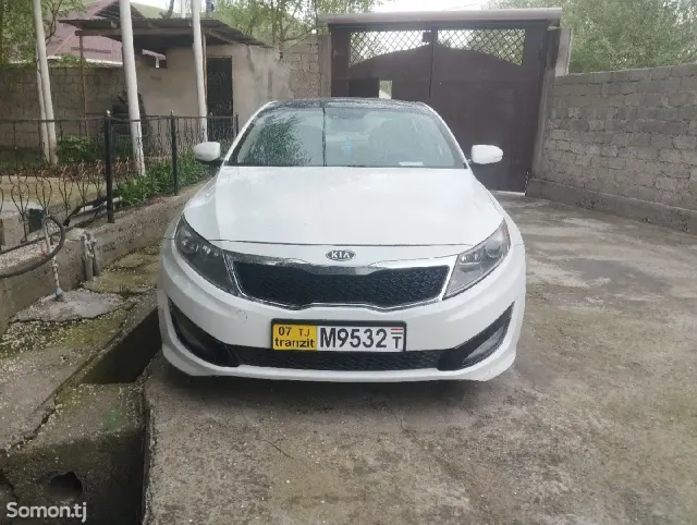 Kia Optima 2013 · 2.4 AT
