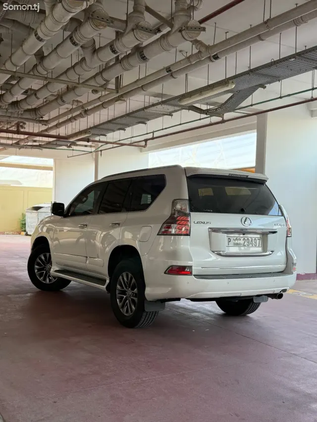 Lexus GX series 2014 · 4.6 AT