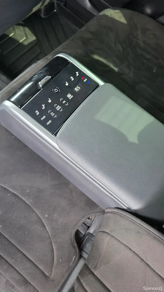 Toyota Camry 2024 · 2.5 AT