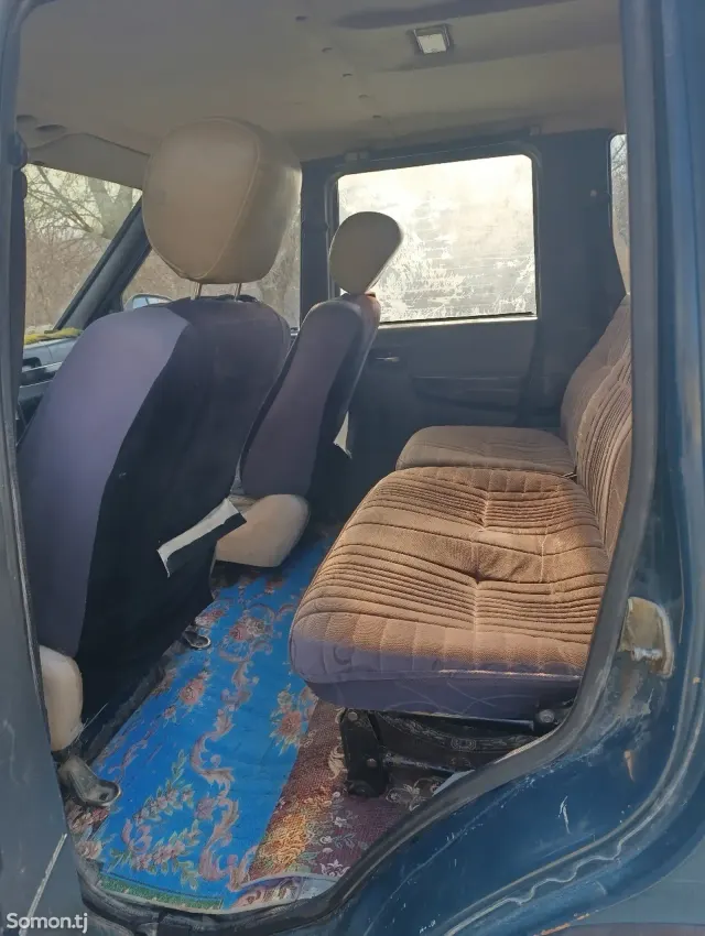 УАЗ Patriot 2005 · 1.7 MT