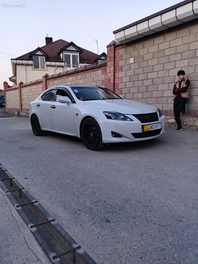 Lexus IS series 2006 · 2.5 AT
