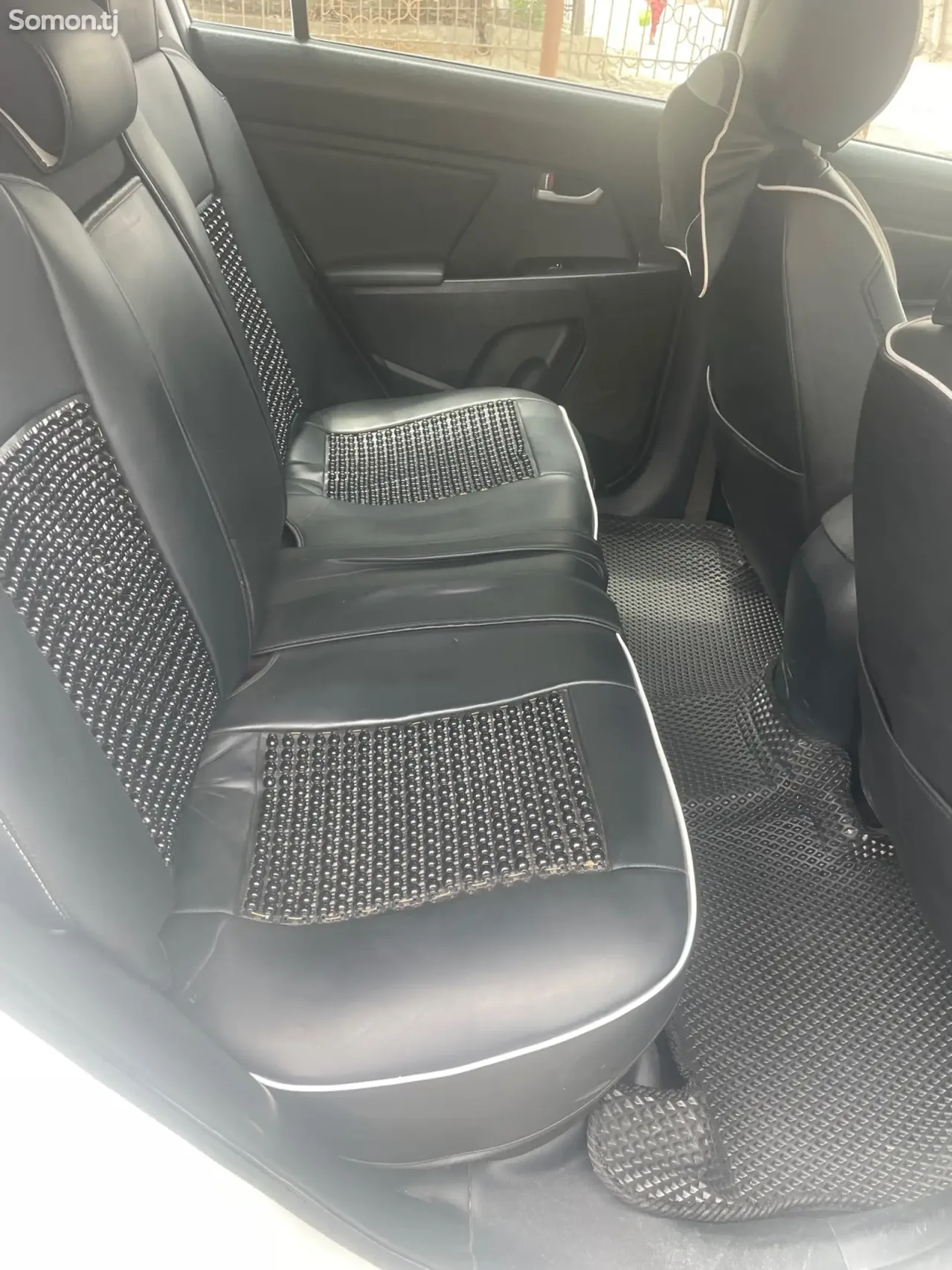 Kia Sportage 2012 · 2.0 CVT