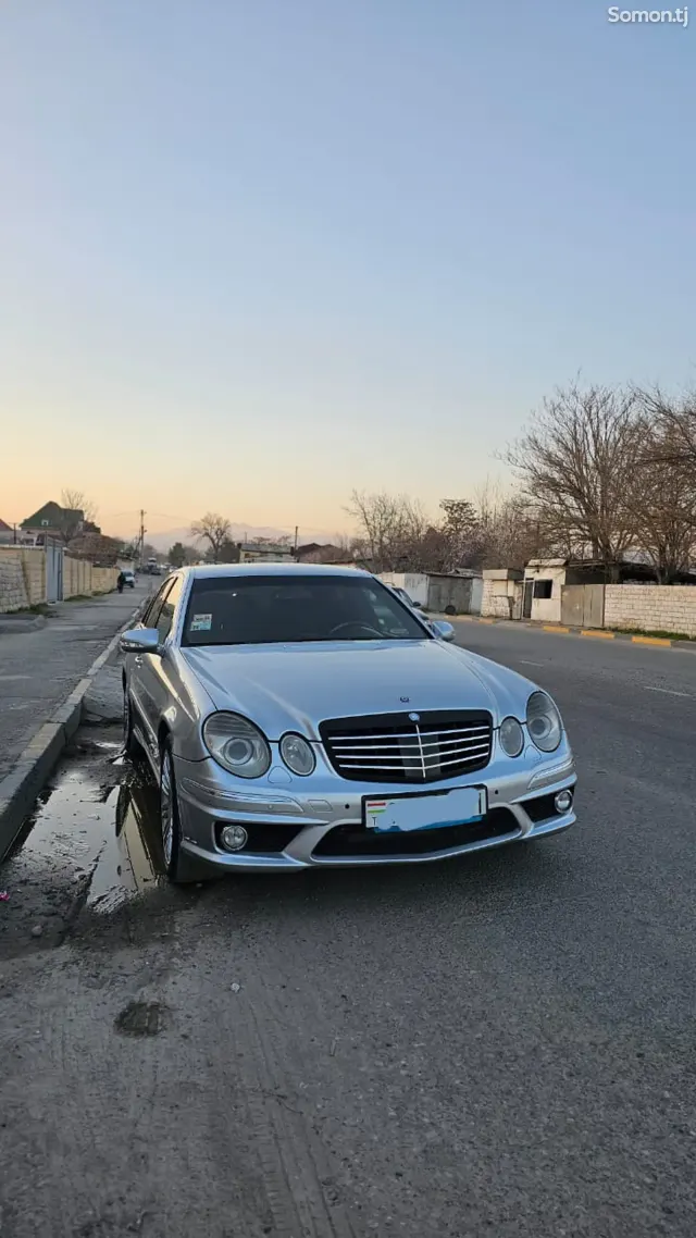 Mercedes-Benz E class 2006 · 3.5 AT