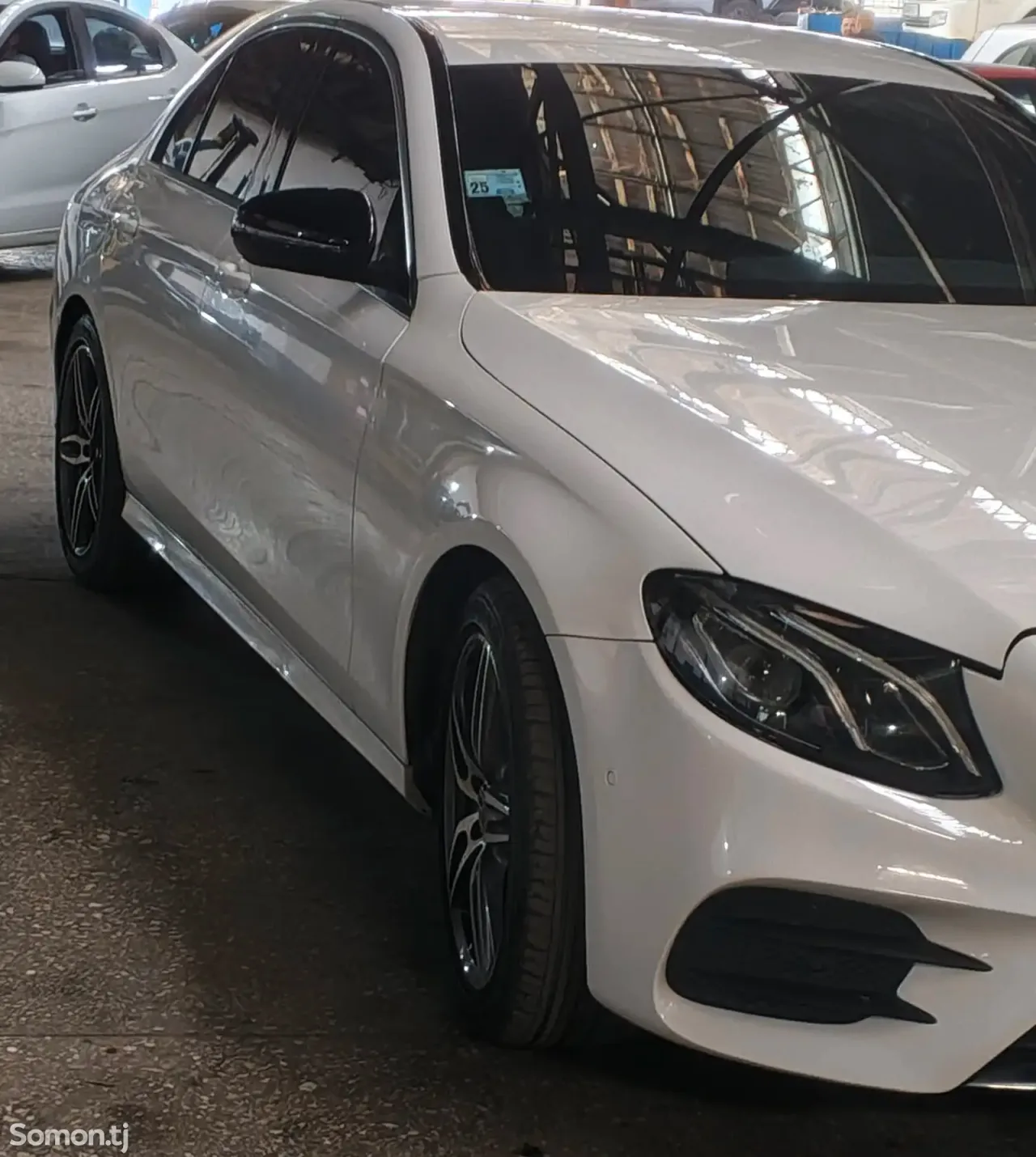 Mercedes-Benz E class 2018 · 2.0 AT