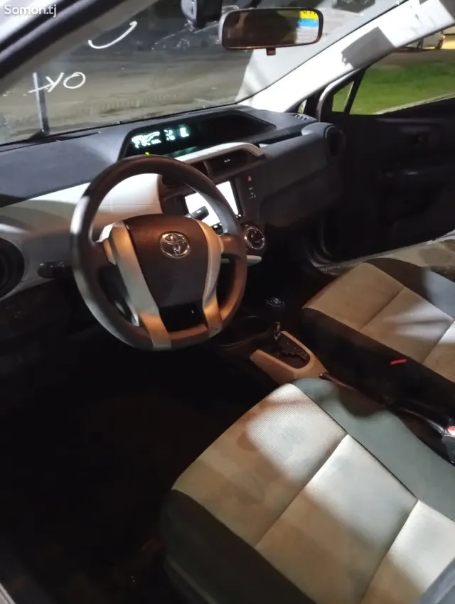 Toyota Aqua 2014 · 1.5 AT