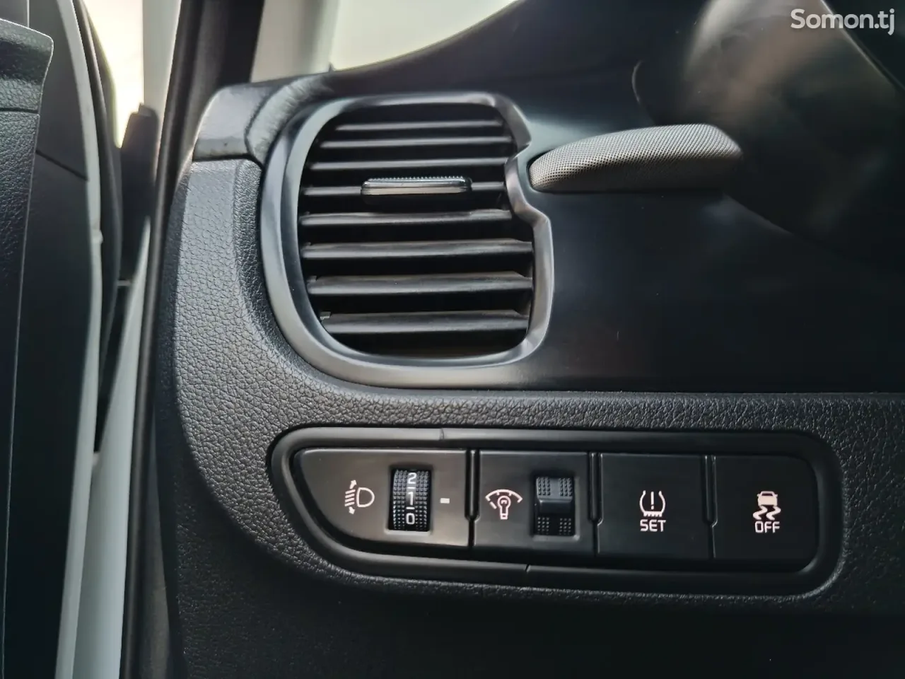 Kia Rio 2018 · 1.6 AT