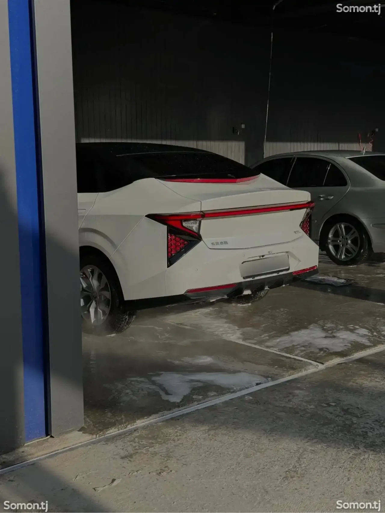 Dongfeng EP 008 2025 · AT