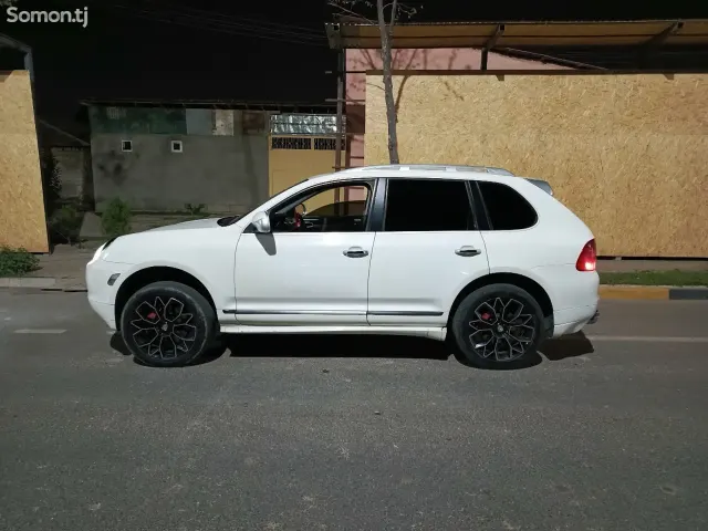 Porsche Cayenne 2009 · 4.5 AT