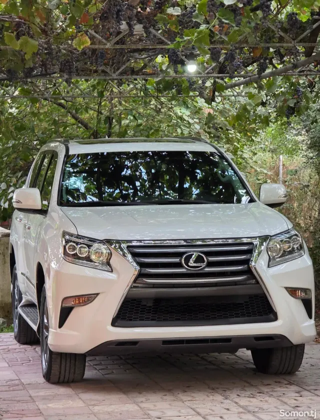 Lexus GX series 2014 · 4.6 AT