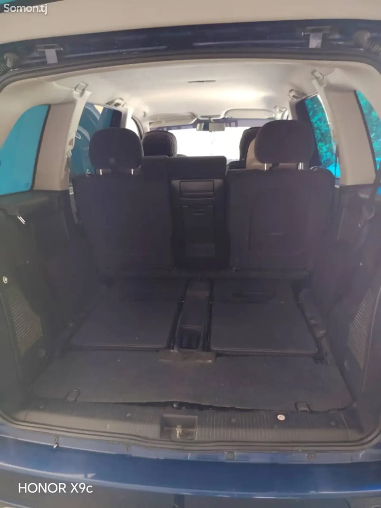 Opel Zafira 2005 · 1.8 MT