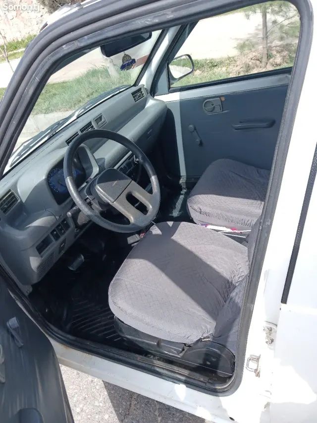 Daewoo Tico 2003 · 0.8 AT